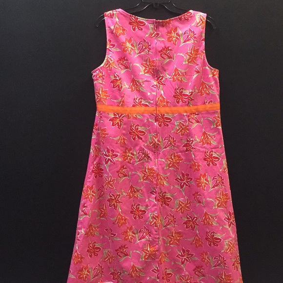 Sag Harbor Sleeve Less Dress. - Picture 2 of 4